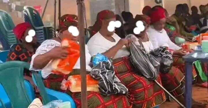 Nigerian Woman Slams Umuada For Drinking Tea And Bread During Burial of 26-Year-old Lady