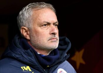 Fenerbahce Sack Jose Mourinho After Champions League Exit