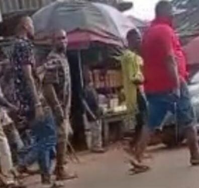 Vigilantes Beat Young Man To De@th Over False Claim Of Stealing Woman’s Clothes In Enugu