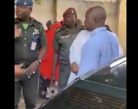 Kano Police to Punish Officers Seen In Viral Video Assisting Politicians to Share Money (Video)