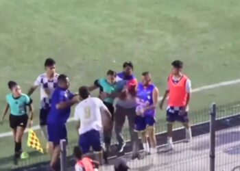 Drama As Male Footballer Slaps Female Referee After She Showed Him A Red Card (Video)