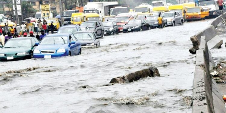 FG Raises Alarm Over Likely Flooding In 11 States (List)