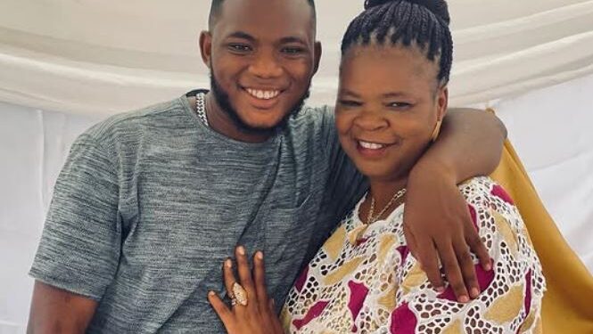 He Did Not D!e From Bathroom Accident – Family Of Actress Peju Ogunmola Reveal Cause Of De@th Of Her Only Child