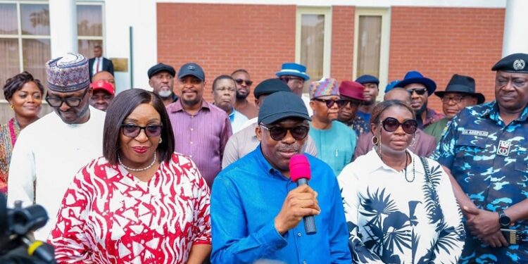 Fubara Thanks Supporters After Returning to Rivers as Governor