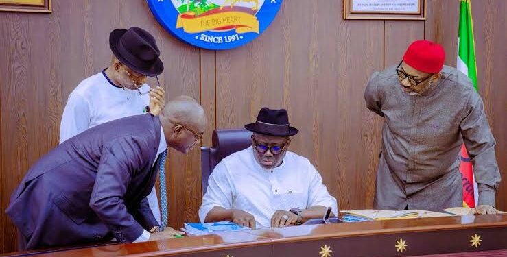 State Govt Bans Bushy Beards, Artificial Hair, Long Eyelashes For Civil Servants