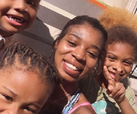 23-year-old Mother-of-Three Commits Su!cide, Leaves Note on Facebook