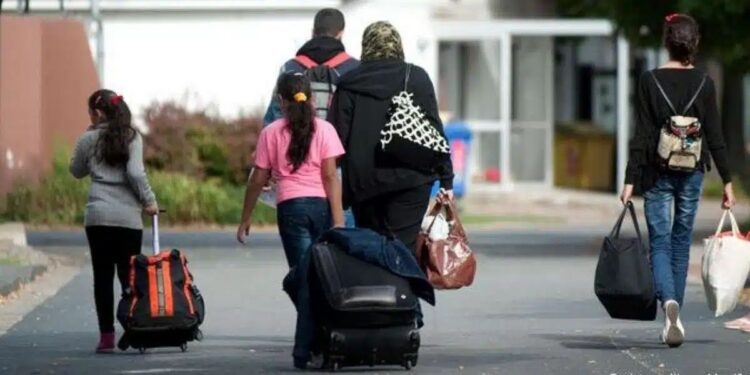 Man Devastated As He’s Deported With Wife, 3 Kids From UK After Borrowing N20 Million To Relocate
