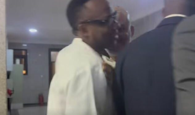Watch The Moment Sowore Met With Nnamdi Kanu At Abuja Court (Video)