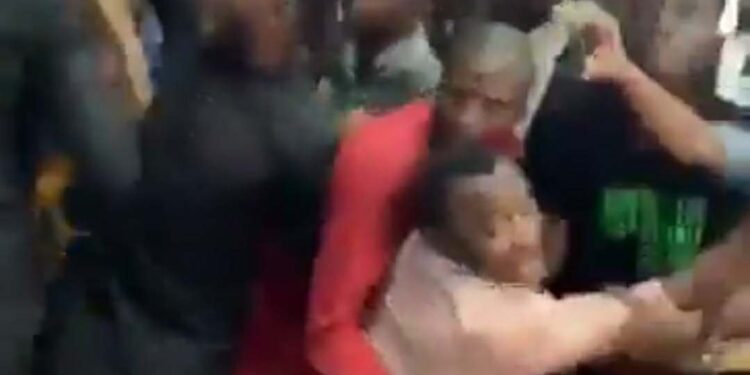 “Naija Na Content, Abeg Make Trump Blow Trumpet” – Nigerians React As Fight Breaks Out Between Sowore And DSS Inside Court (Video)