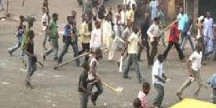 Kwara Community Residents Beat Chief Imam To De@th