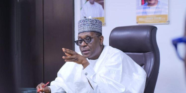 BREAKING: Nigerian Govt Orders Immediate Retirement Of Long-Serving Directors