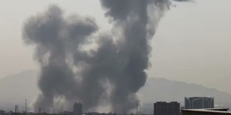 Iran Attacks US Bases In Kuwait, UAE, Qatar, Bahrain, Saudi Arabia (Video)
