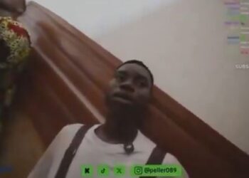 The Moment Nigerian TikToker, Peller Was Chased Out Of Alake’s Palace During Tour (Video)