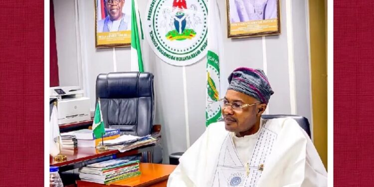 Nigerians Demand Gbajabiamila’s Resignation As Man Accused Of Running Fake Presidential Agency Captured In National Budget