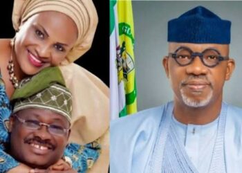 Drama at Funeral As Florence Ajimobi Snubs Ogun Governor Abiodun in Viral Video (Watch)