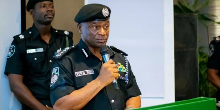 Osun Election: Police Ban Amotekun, Vigilantes, Issue Strong Warning To Thugs And Vote-buyers