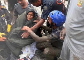 64-Year-Old Woman Rescued From Debris 10 Days After Floods in Nepal (Video)